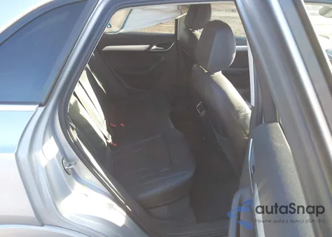 2016 Audi Q3 2.0T Premium Plus z USA, uszkodzony, nr VIN WA1EFCFS9GR023050